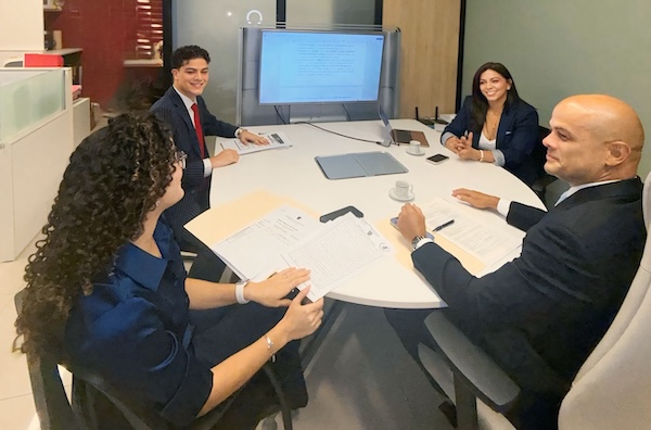 Bufete Ferreira y Asociados — Office